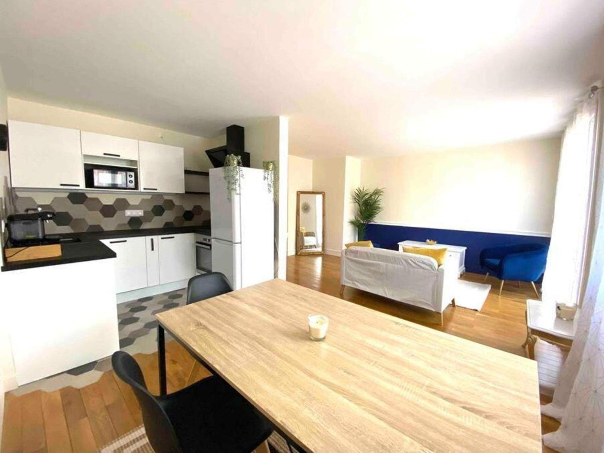 * Superbe Appartement A Versailles * Eksteriør billede